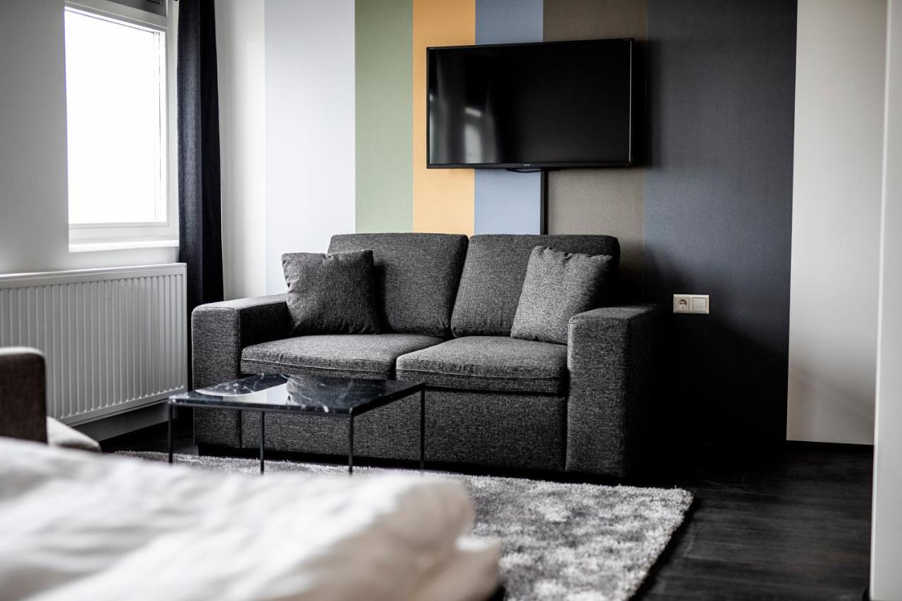 201 Hotel 3*